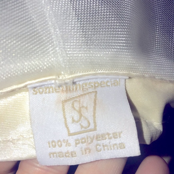 Large hat - Picture 7 of 7